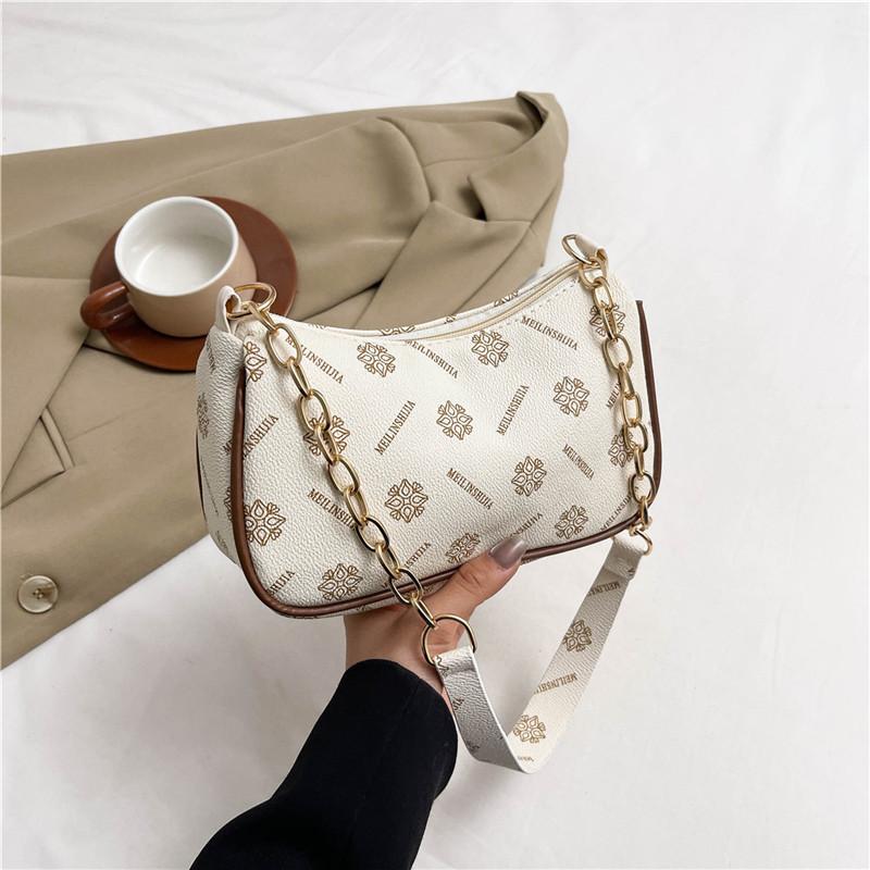 

Printed bag women s summer new retro shoulder bag niche design underarm pillow bag белый