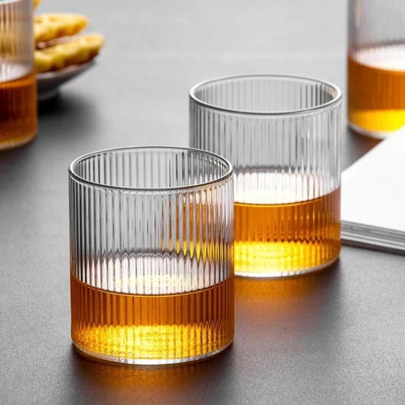 Glasbeker in Koreaanse stijl Sapdrank Koffiekop Verticaal patroon Transparant Whiskyglas Handgemaakt Creatief Fancy Glas Wijnkop