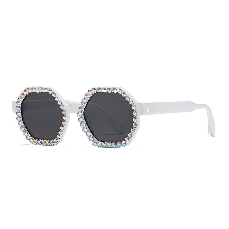 Trendy Polygon Pearl Sunglasses With Uv400 Level For Travel And Parties