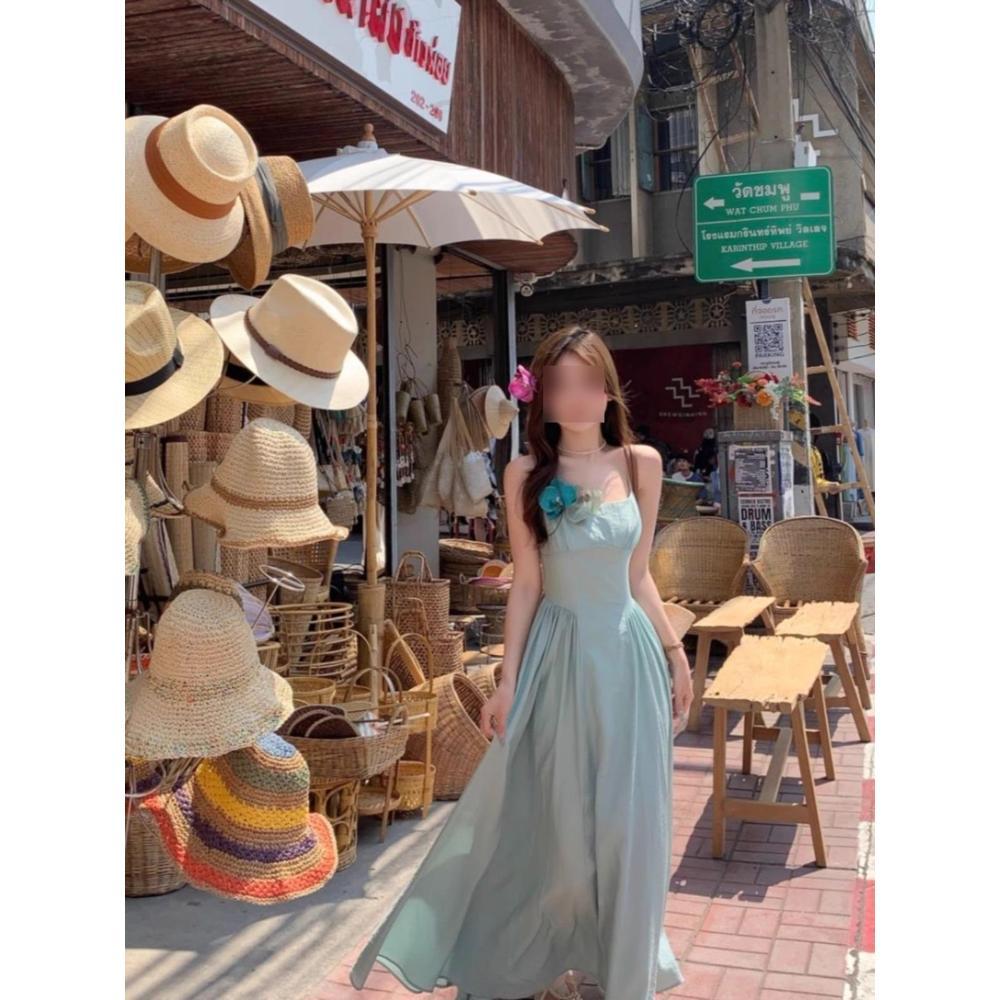 French Super Fairy Pendulum Blue-green Suspender Dress for Women's Summer Waist and Thin Seaside Vacation High-end Long Dress