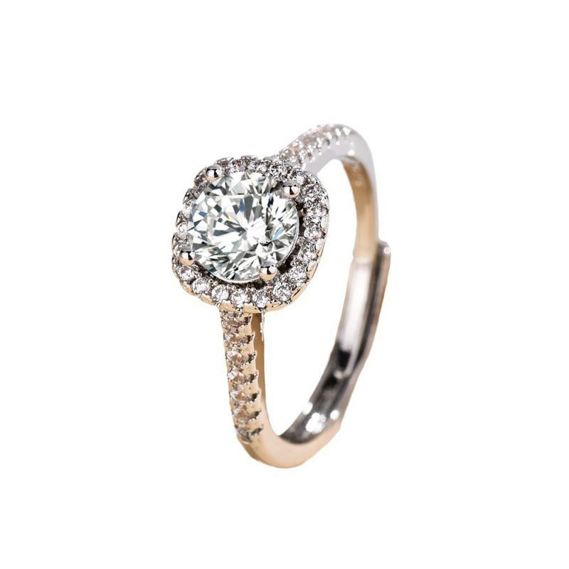 Elegant Square Inlay Diamond Ring: Light Luxury Moissanite Proposal Ring with Four-Claw Setting