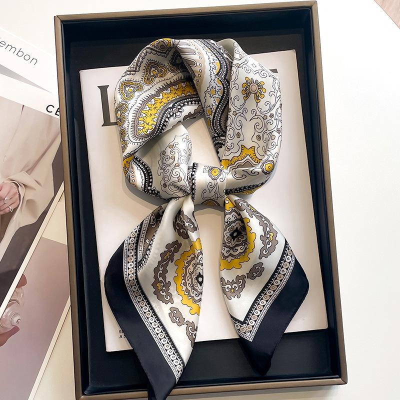 Silk Scarf for Women Square Scarf Versatile Professional Silk Scarf Retro Printed Scarf