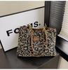 Large-Capacity Leopard Print Tote Bag - Women's Versatile Retro Shoulder Bag