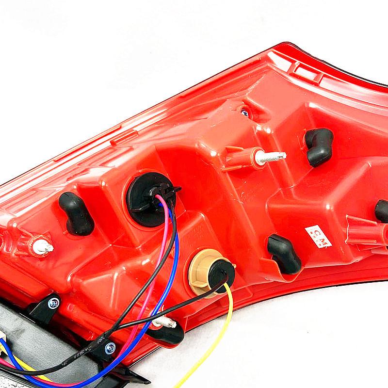 Compatible with 18-19 New Vision Rear Taillight Assembly and Accessories: Reverse & Brake Lights.