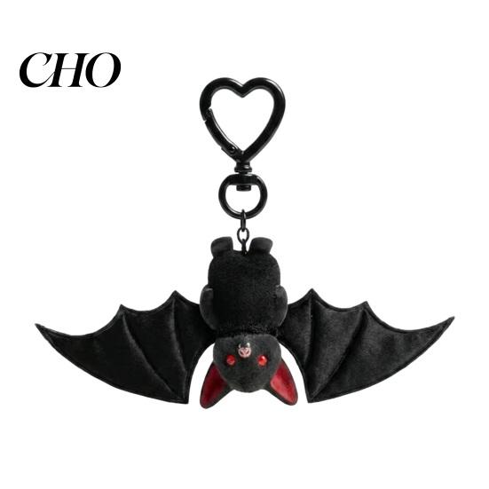 Flying Bat Keychain Plush Black Gothic Transformable Key Ring Pendant Keyring Backpack Bag Purse Charm Halloween Gift for Lovers