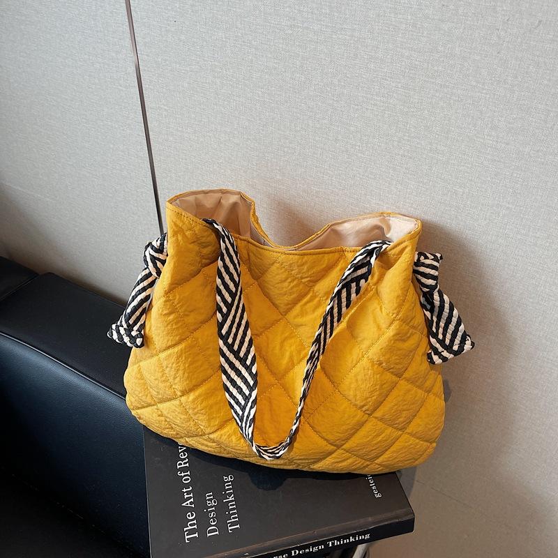 

Нишевая хлопковая сумка для одежды, женская новая модная ромбовидная сумка через плечо, вместительная дорожная сумка-тоут жёлтый
