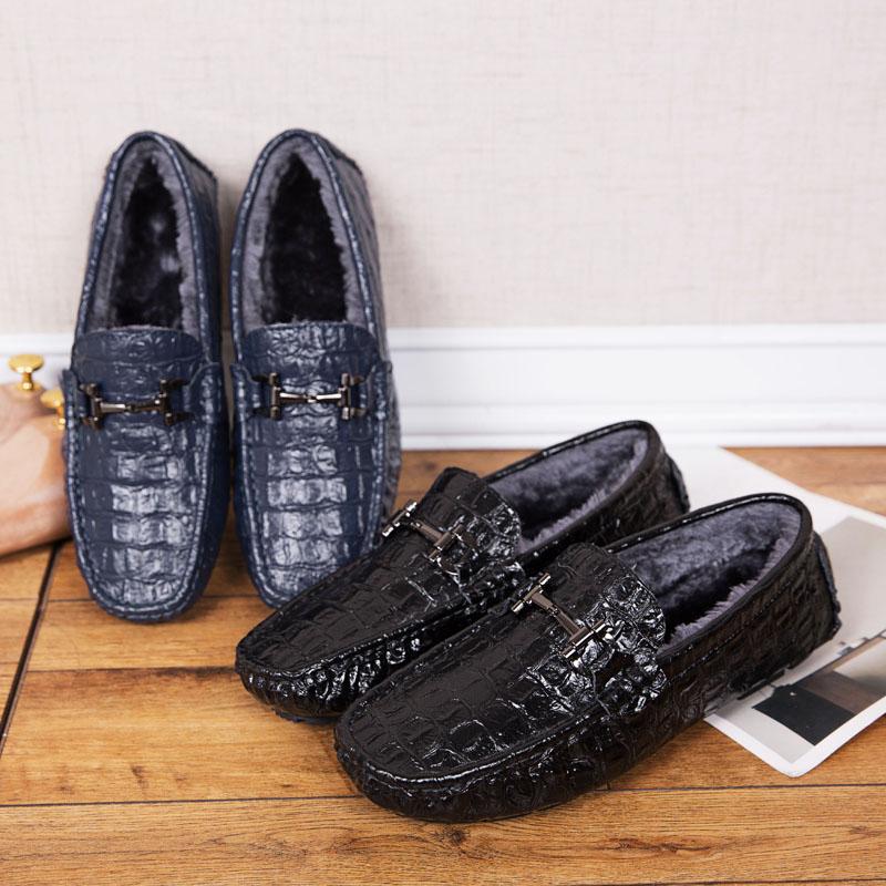 Luxury Crocodile Pattern Leather Men shoes Black Casual Business Shoes Moccasins Breathable Light Driving Shoes for Men Loafers