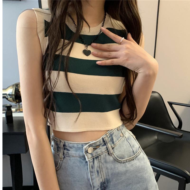 Knitted striped small suspender vest for women's summer wear, sweet and spicy girls short sleeveless student top