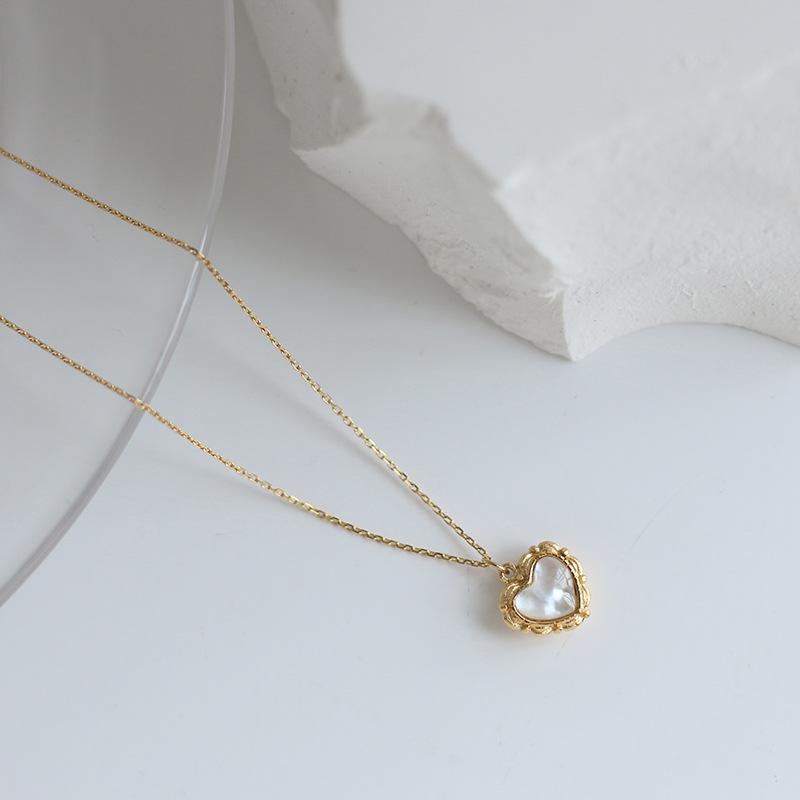 Gold Plated Stainless Steel Vintage Mother of Pearl Heart Pendant Necklace