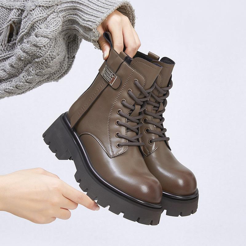 Leather Martin boots women's 2025 winter new thick heel medium tube women's boots thick-soled versatile velvet British style short boots