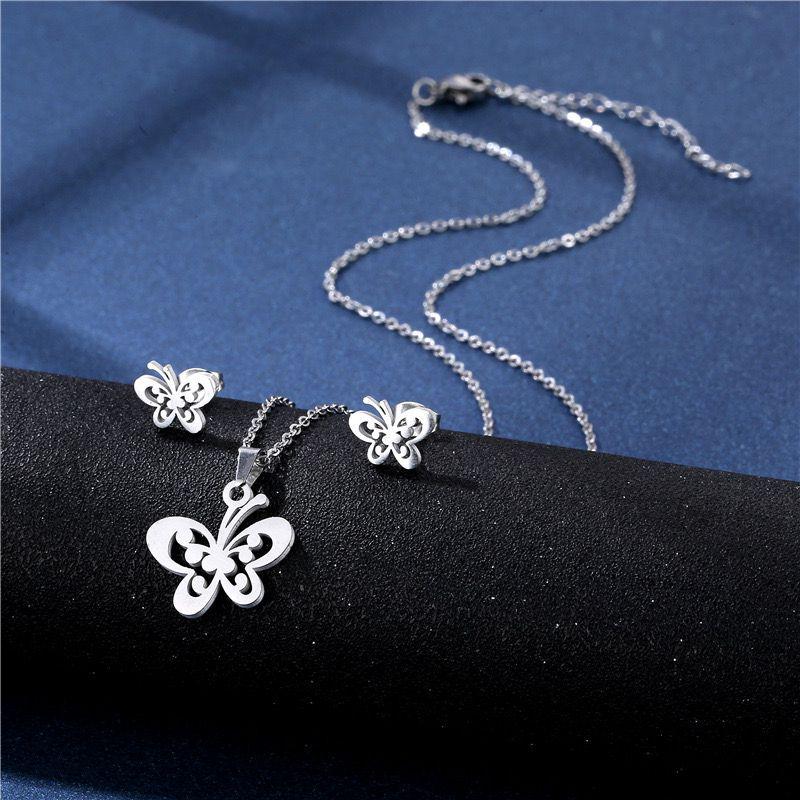 Stainless Steel Necklace & Earring Set - Smooth Clavicle Design with Stud Earrings