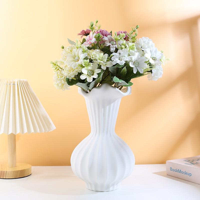 Elegant Ceramic Vase Ornament for Living Room or Dining Table - Light Luxury Home Decoration