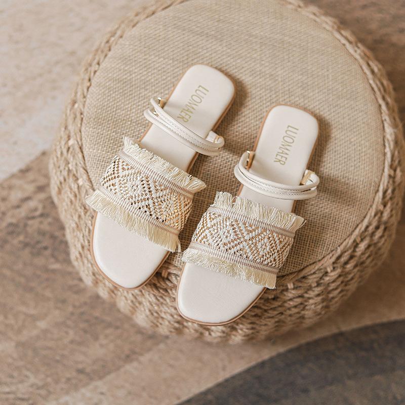 

2025 summer new fashion versatile two wear woven travel vacation beach shoes 43 шампанского