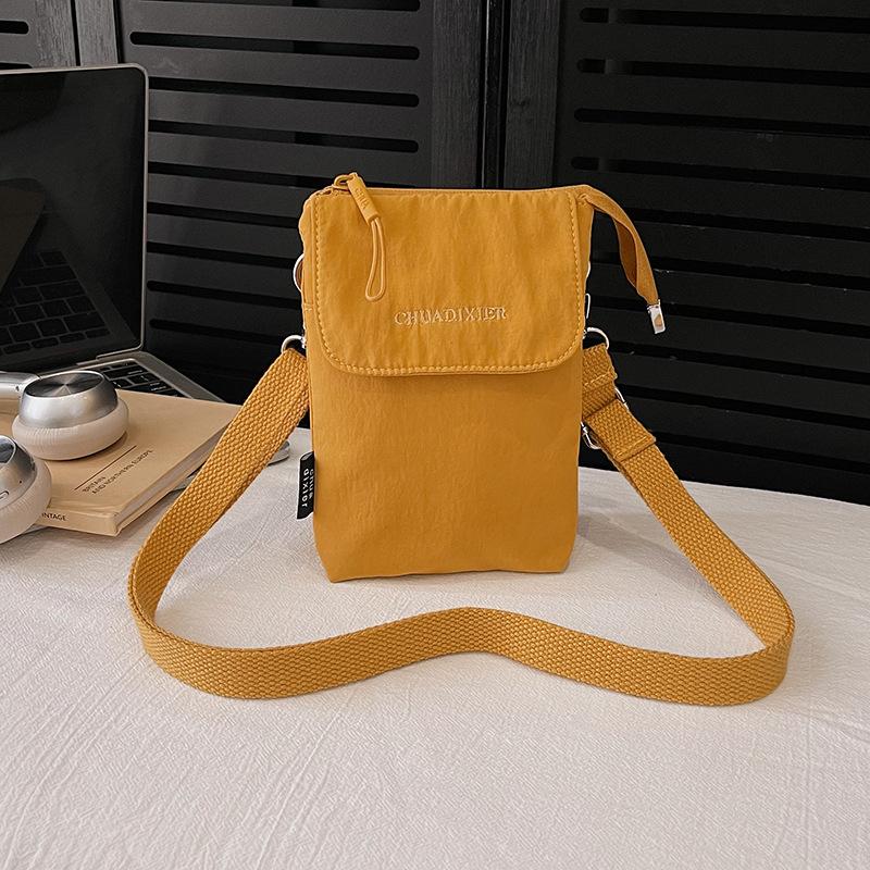 Eine Nischen-Design, Lässige und Hochwertige Tasche, Eine Modische Kleine Quadratische Tasche für Damen, und Eine Einzel-Schulter-Crossbody-Tasche