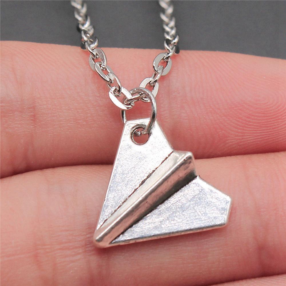 Halskette am Hals 43cm Kette Raumfahrt Reise Kinderschmuck Materialien QN066