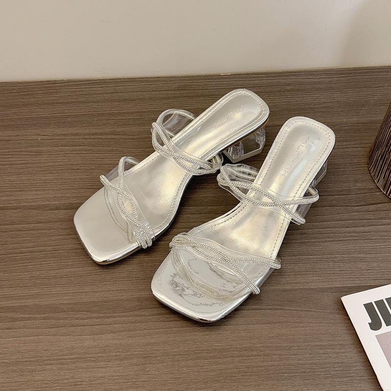 

Летние квадратный носок серебристые стразы тонкий ремешок шпилька шлепанцы модный ремешок с надписью высокий каблук женские 40 серебряный