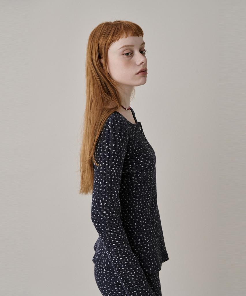 JUNEJUNE SPACE Patterned Henry Neck T-Shirt_Navy