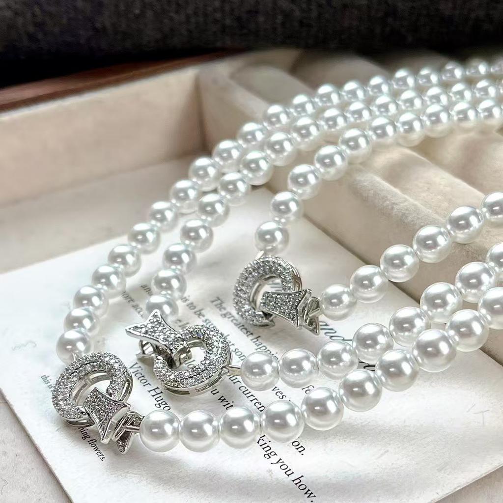 Vintage High Quality Strong Light Artificial Crystal Pearl Sweater Chain Necklace Collarbone Chain