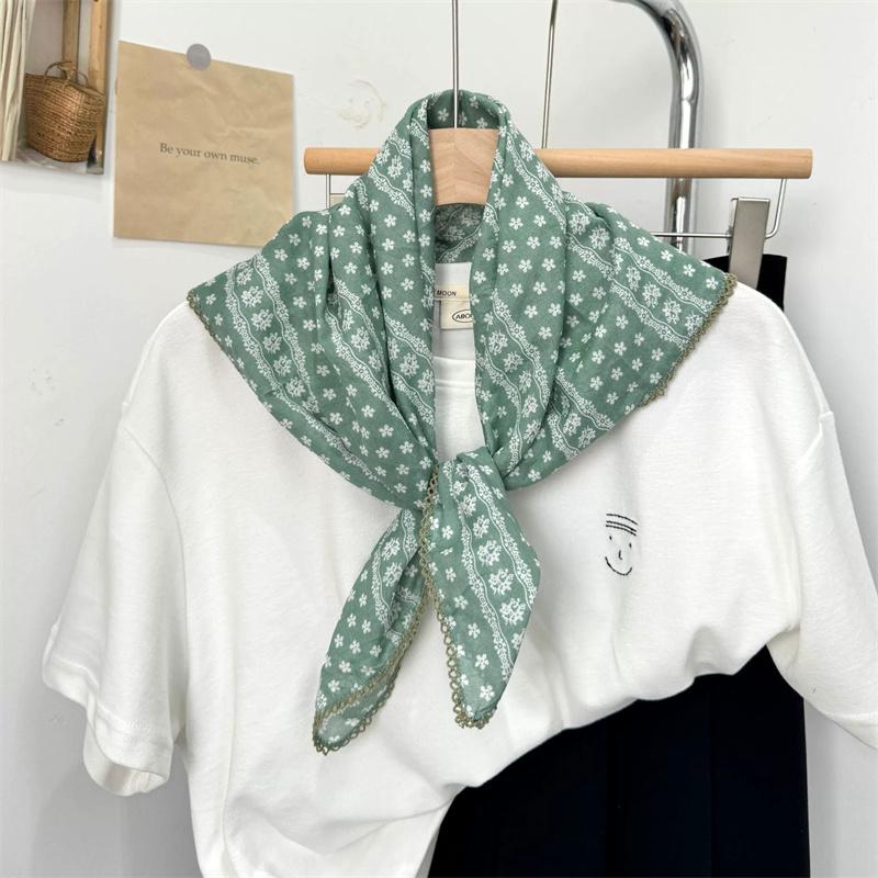 Vintage Square Floral Scarf Small Shawl Headscarf Korean Style Neck Protection Scarf