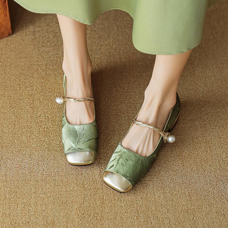 

Модная обувь женская 2025 Модные туфли-лодочки с квадратным носком женские Осенние неглубокие смешанных цветов Повседневные для улицы на массивном каблуке Офисная женская обувь 40 зелёный