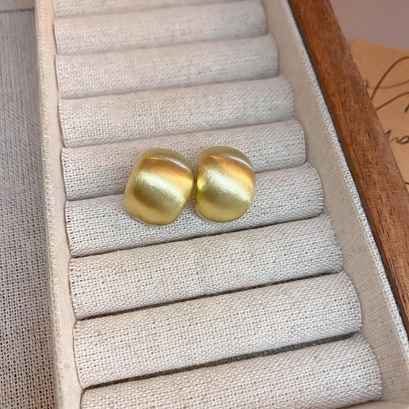 European and American Simple Geometric Beanie Stud Earrings Personalized Trend Earrings Metal Cold Wind Earrings Women