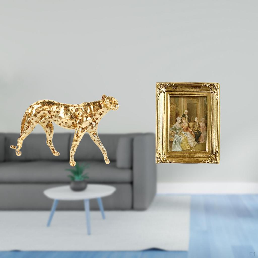 Golden Resin Cheetah Sculpture Photo Frame Animal Centerpiece Decorative Tabletop Ornament Glass