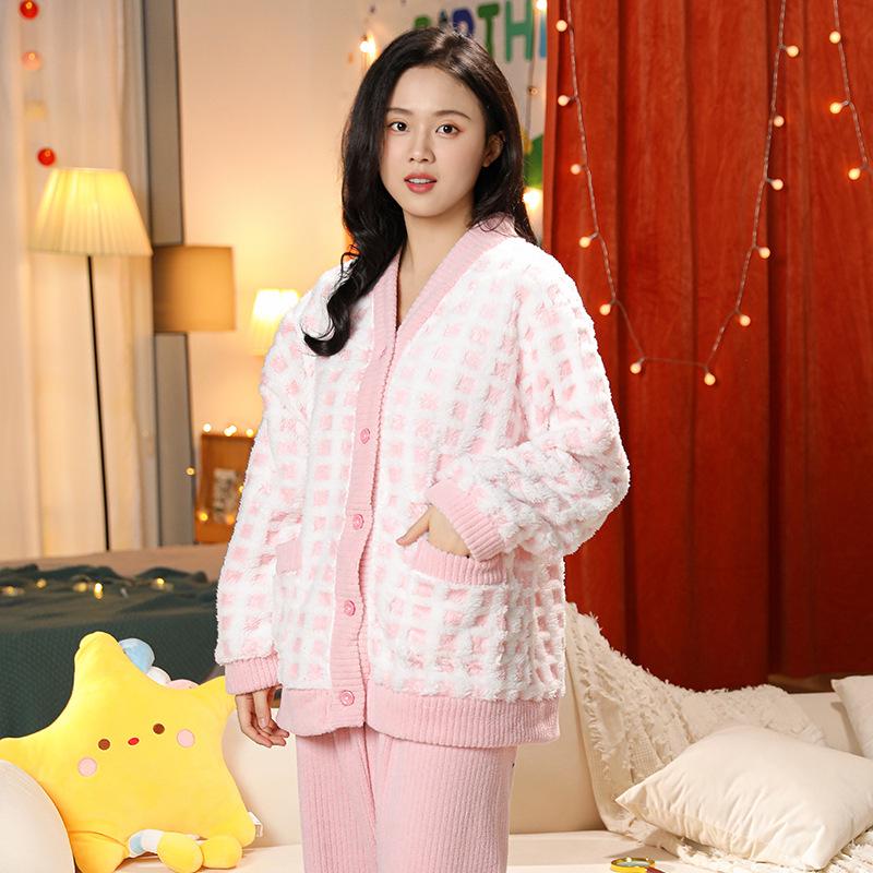 Thickened Flannel Mother-Daughter Suit for Autumn/Winter - Medium & Large Sizes