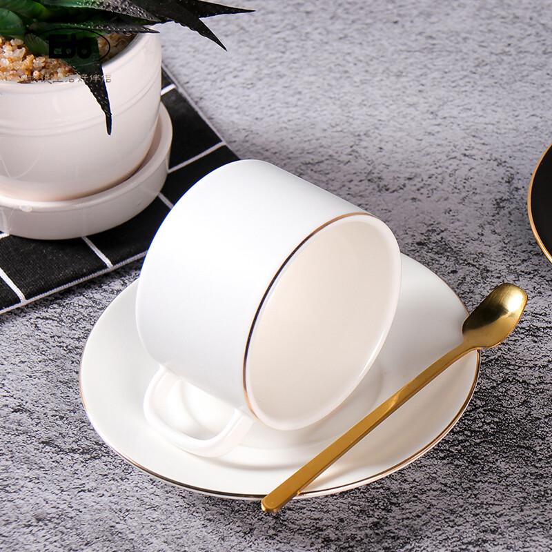 Edo Vergoldetes Keramik-Kaffeebecher-Set