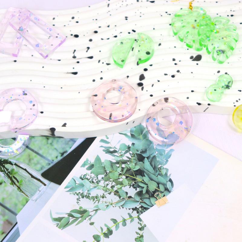 DIY Silicone Mold for Resin Pendant and Earring Ornaments