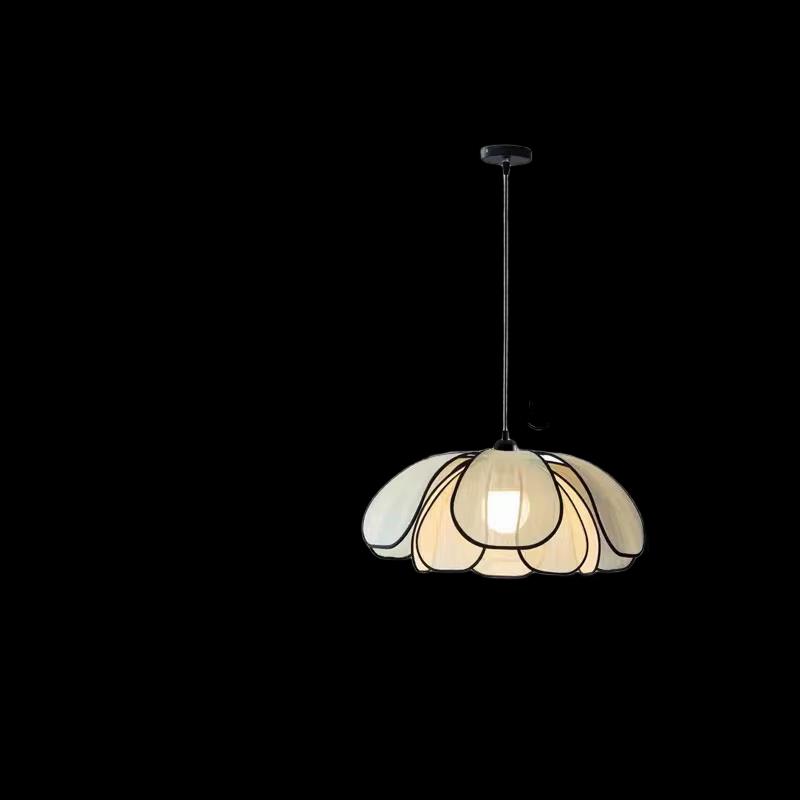 Nordic Retro Petal Design Lamp