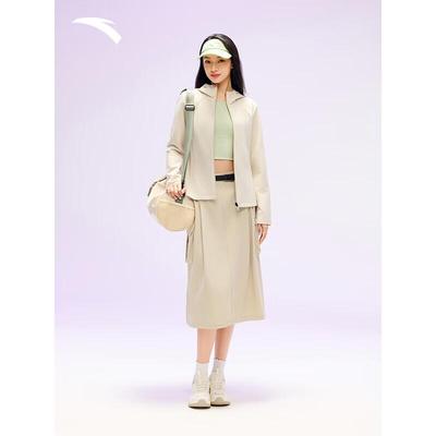 Paltoane și geci – Veste antivânt