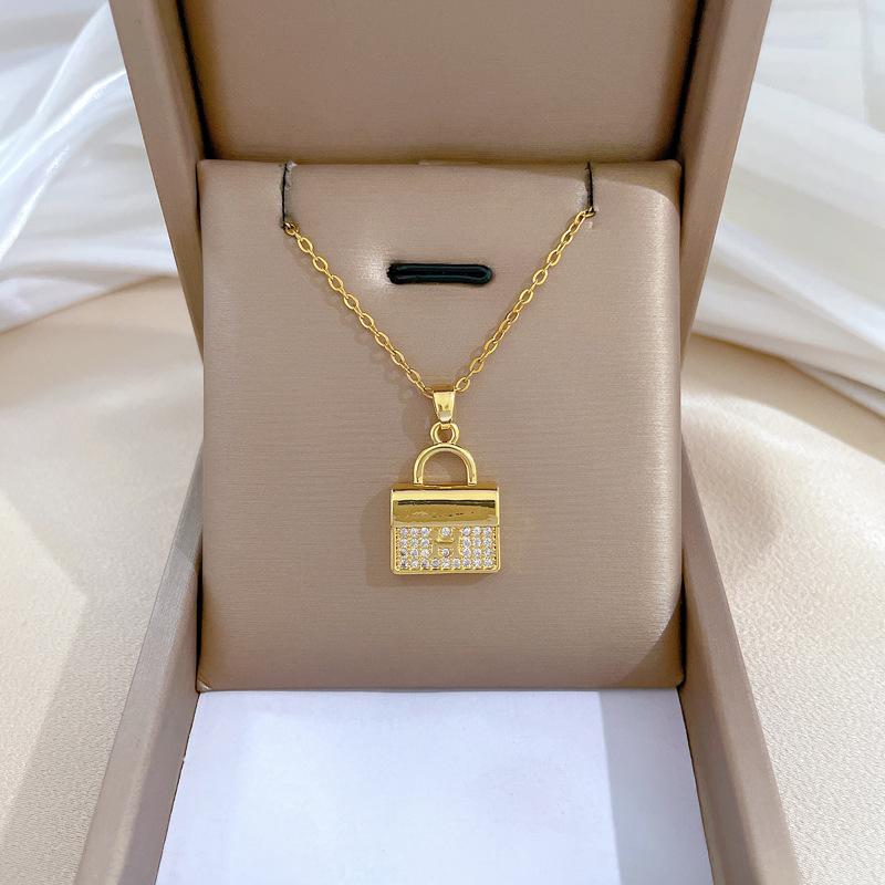 Light Luxury Full Diamond Micro-Inlaid Design Temperament Smart Shining Necklace Women, Simple Pendant
