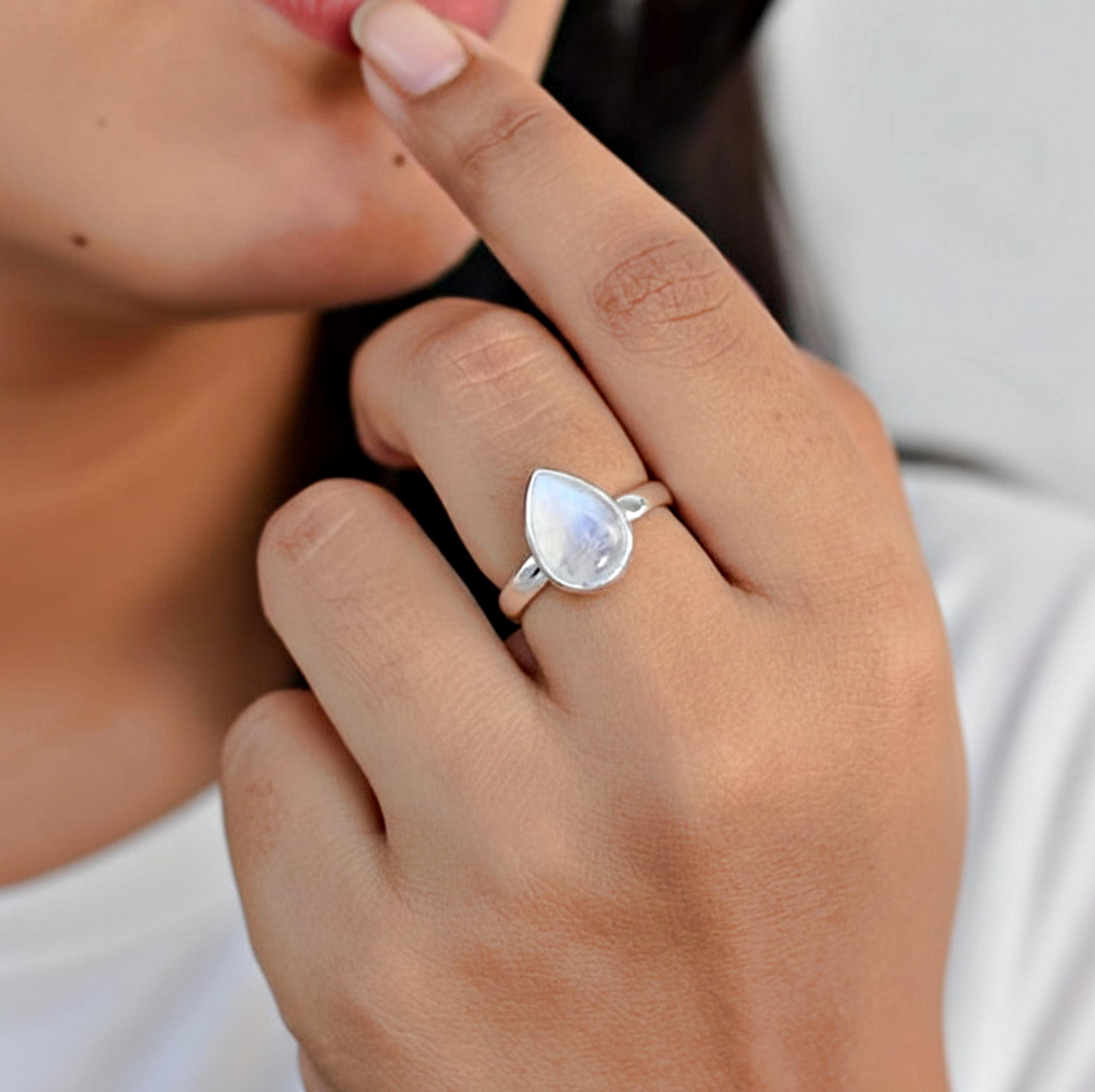 Кольцо-заявление из радужного лунного камня грушевидной формы, стерлинговое серебро 925 пробы, минималистичное богемное кольцо для женщин 12 серебряный