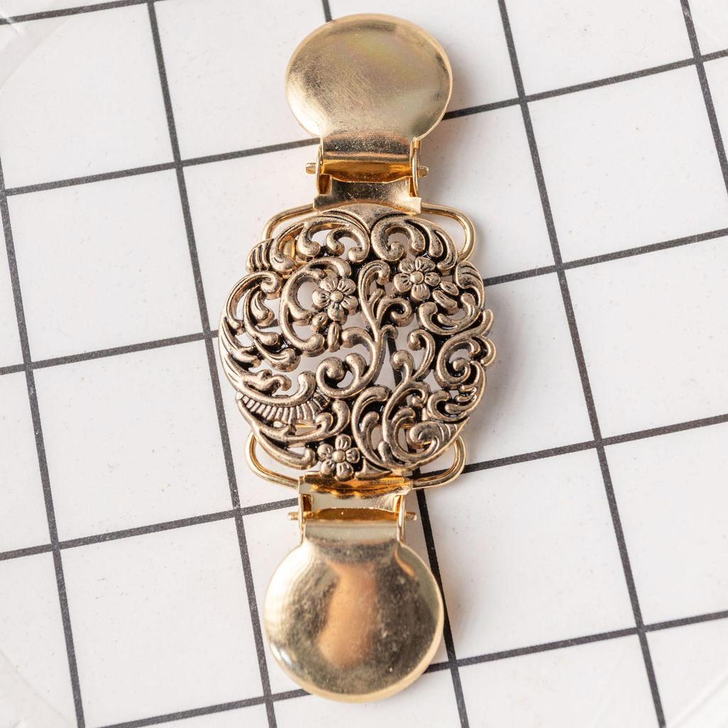 Vintage European & American Shawl Clip: Women's Diamond Sweater, Scarf, Brooch & Collar Alloy Accessories