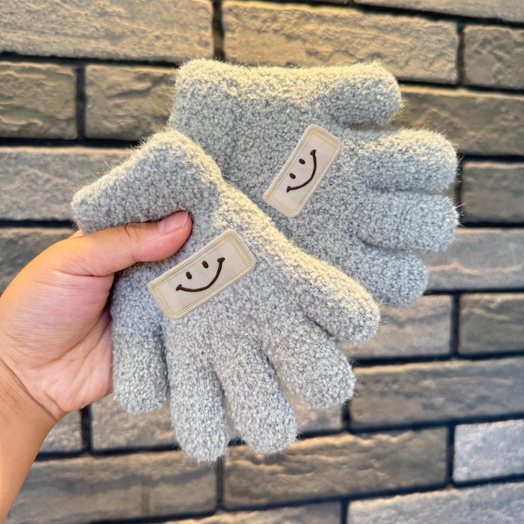 Korean Style Kids' Woolen Knit Five-Finger Gloves with Smiley Face for Autumn/Winter Warmth