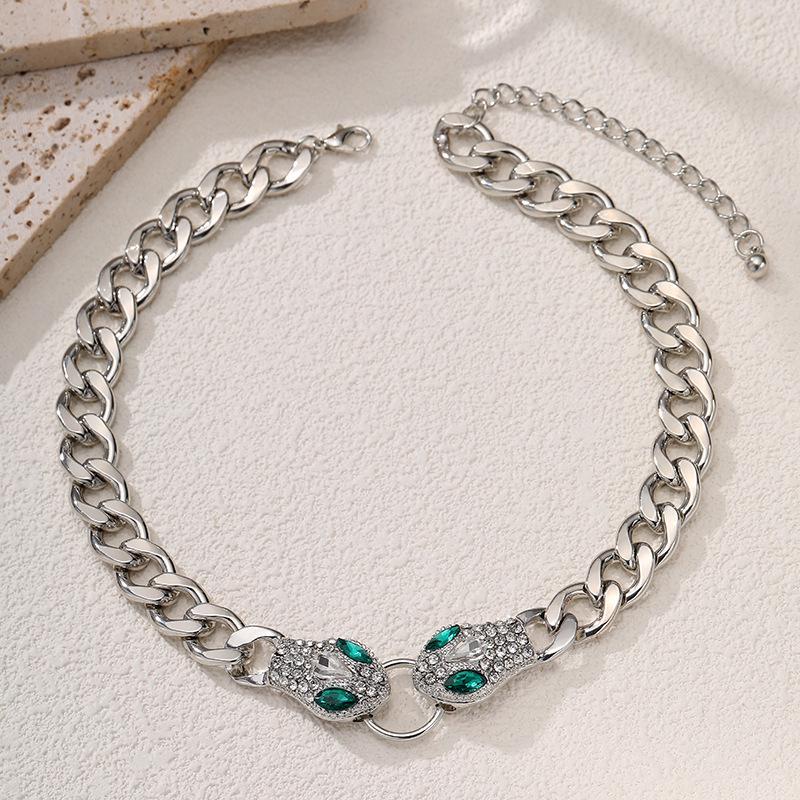 European-American Snake-Shaped Metal Pearl Chain Necklace - High-End Hip-Hop Style for Women