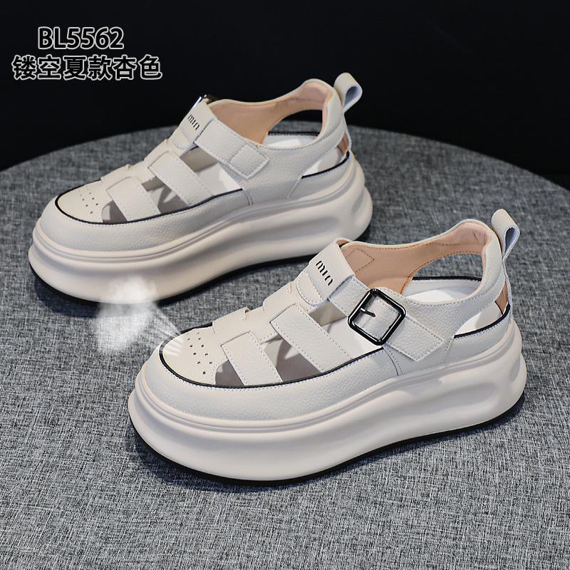 Leather Bag Head Roman Sandals Summer New Thick-soled Muffin Hollow Hole Leisure Sports