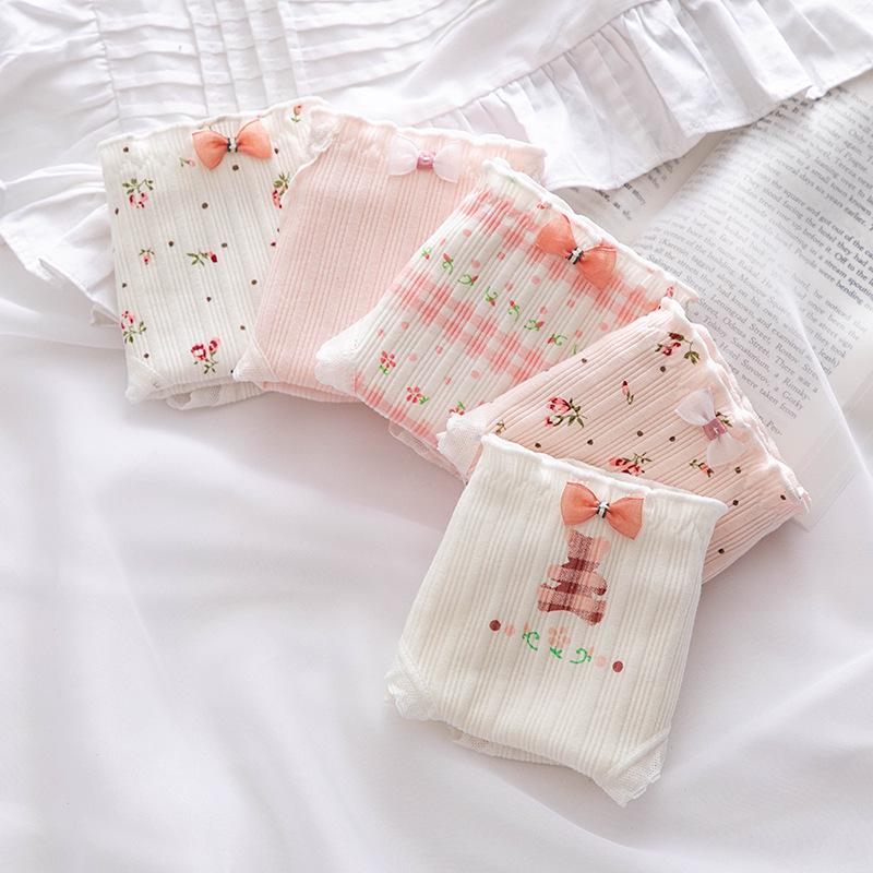 Ladies' Breathable Cartoon Cotton Underwear - Comfortable Antibacterial Waistband Triangle Pants