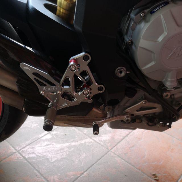 Racing-Style Raised Footpegs for MV Agusta Brutale 675/800 (2012-2017)