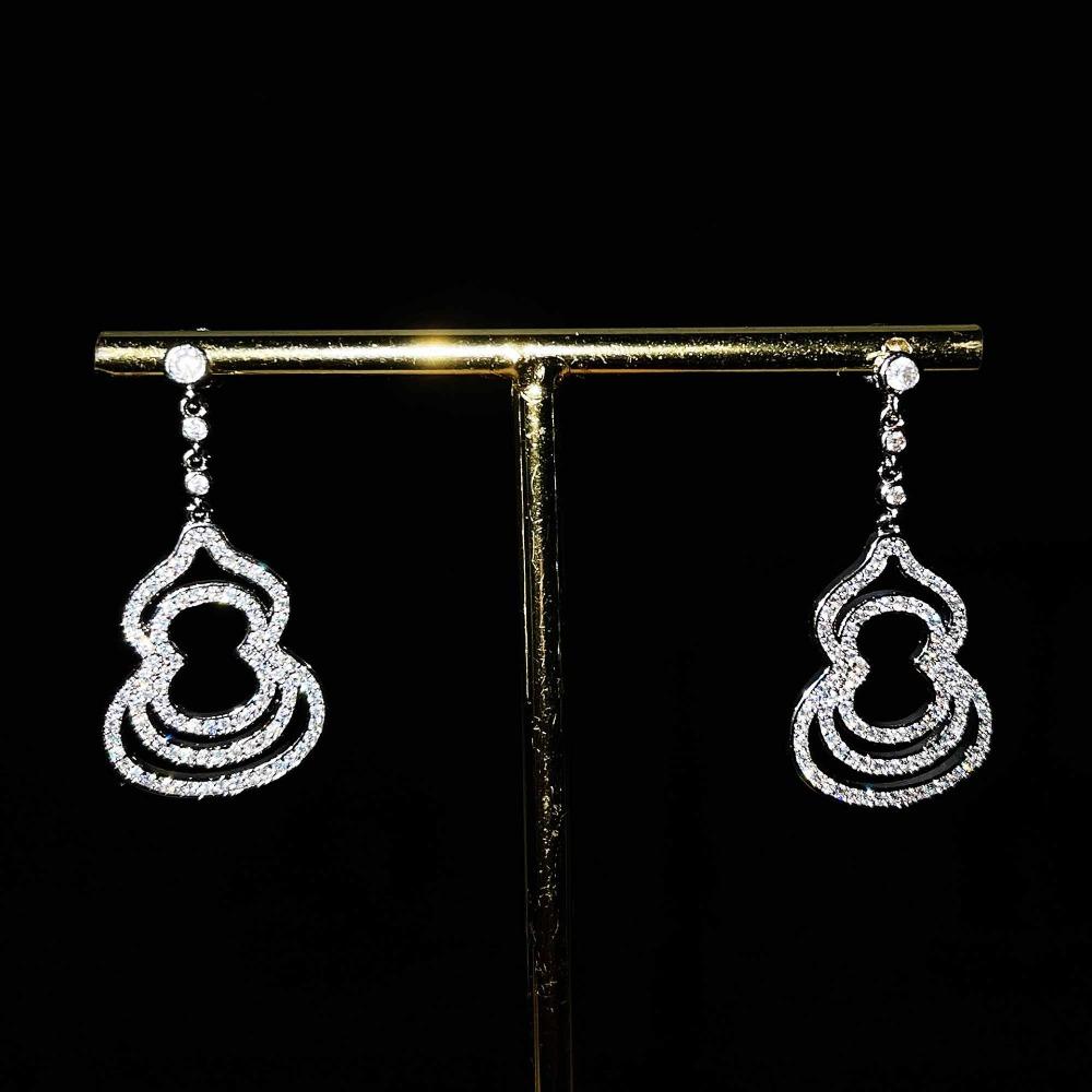 Luxury Gourd Drop Earrings PT950 Coated Zirconia Imitation Long Elegant Earrings for Women Handmade Jewelry