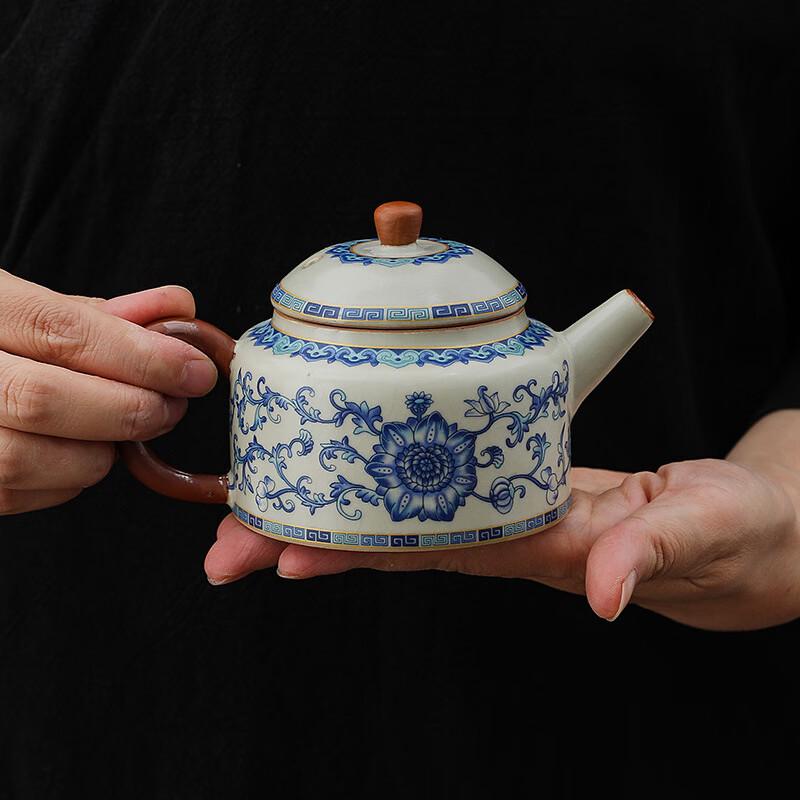 Ru Kiln Ceramic Entwined Lotus Tea Set