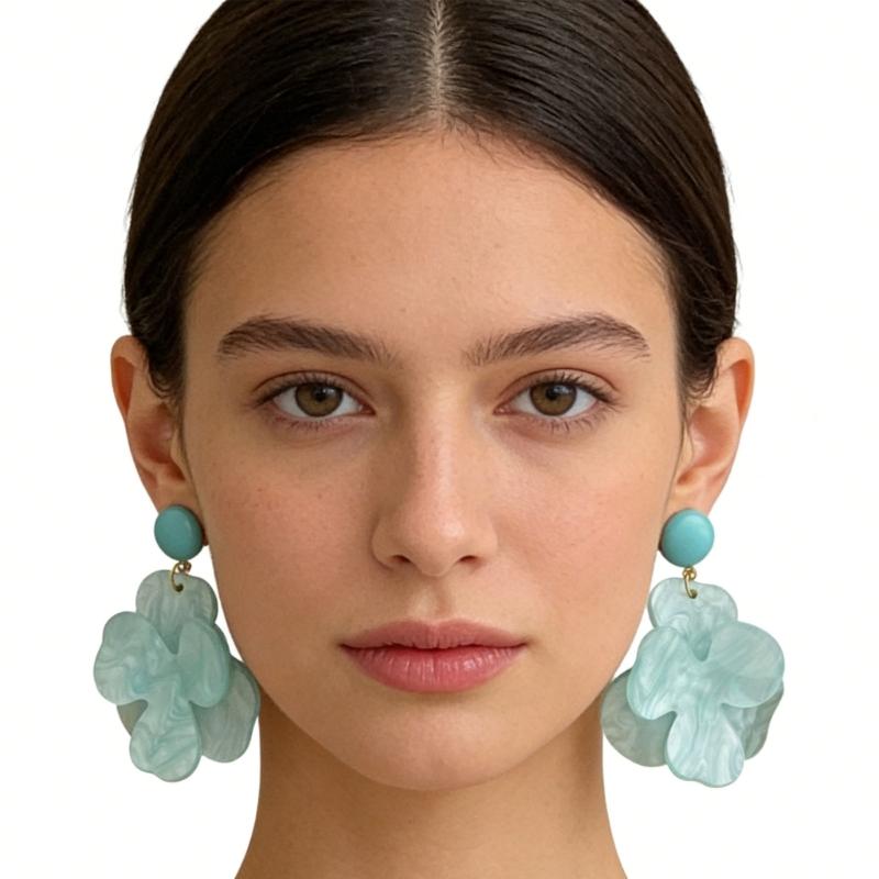 Elegant Flower Earrings Women Pendant Earrings Comfortable Wear Ear Jewelry Suitable for Daily and Formal Occasions Wear