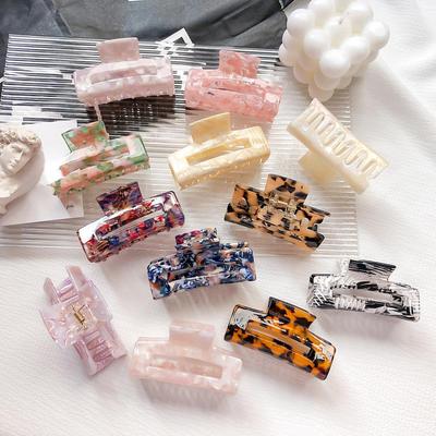 Medium Elegant Acetate Hair Clip - Fashionable Shark Hairpin for Back of the Head