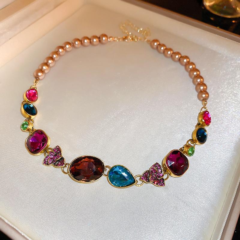 Retro Style Zircon Rose Earrings Necklace Court Style Exquisite Collarbone Chain Light Luxury Niche Jewelry Set