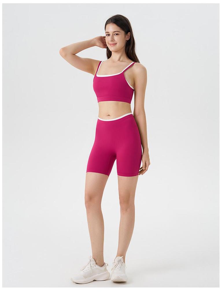 Two-Piece Strappy Sports Bra & Three-Quarter Shorts Yoga Set with Color Block Stripe