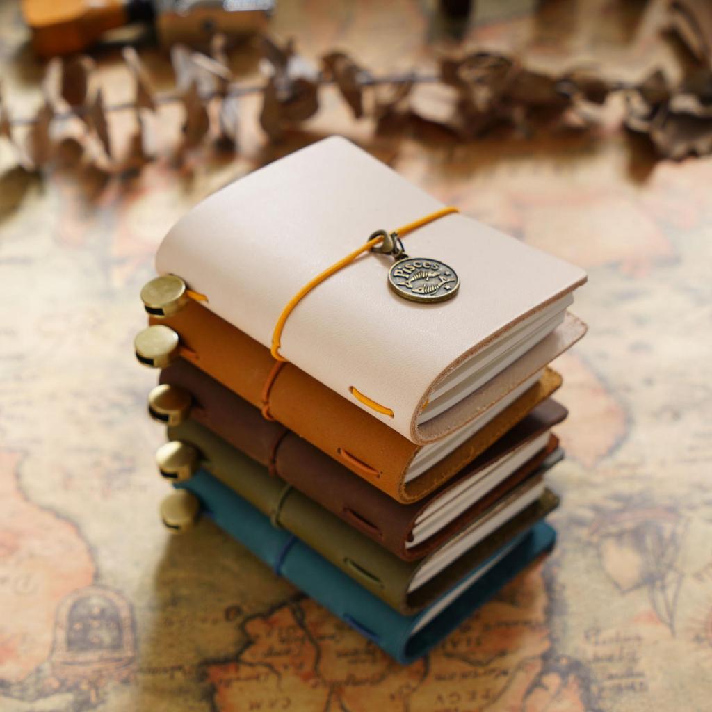Cross-border Traveler's Mini Loose-leaf Cowhide Pocket Journal