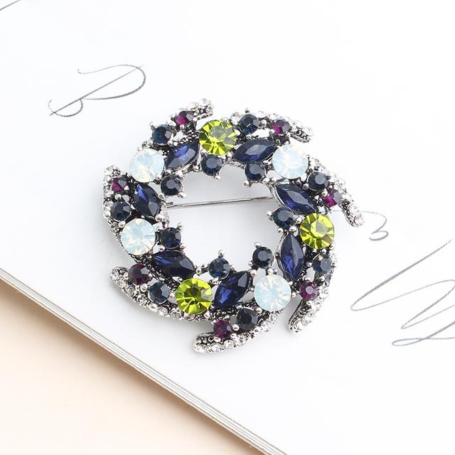 Pomlee Rhinestone Crystal Olives Brooches Unisex Women And Men Brooch Pin Collar Jewelry Suit Coat T -Shirt Dress Accessories