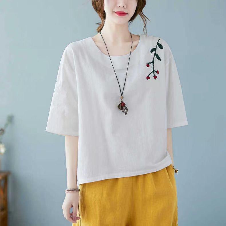 Cotton and Linen Short-sleeved Top for Women In Summer New Large Size Retro Style Embroidered Linen Loose Casual T-shirt