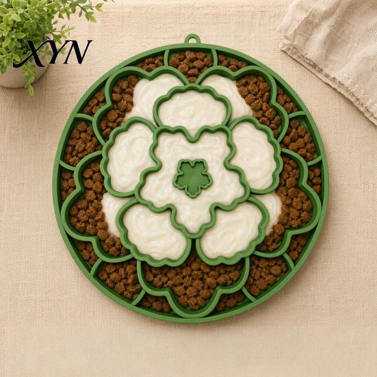 Pet Feeding Mat for Cats And Dogs Slow Feeder Mat, Soft Silicone Dog Lick Prevents Choking, Dish Kibbles Thick Treat Food
