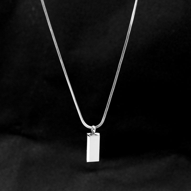 Unisex Exquisite Titanium Steel Small Silver Brick Pendant Clavicle Chain Necklace